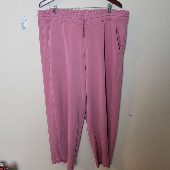 Athleta Seasoft Straight Pants in Antique Rose 2X - Picture 1 of 5